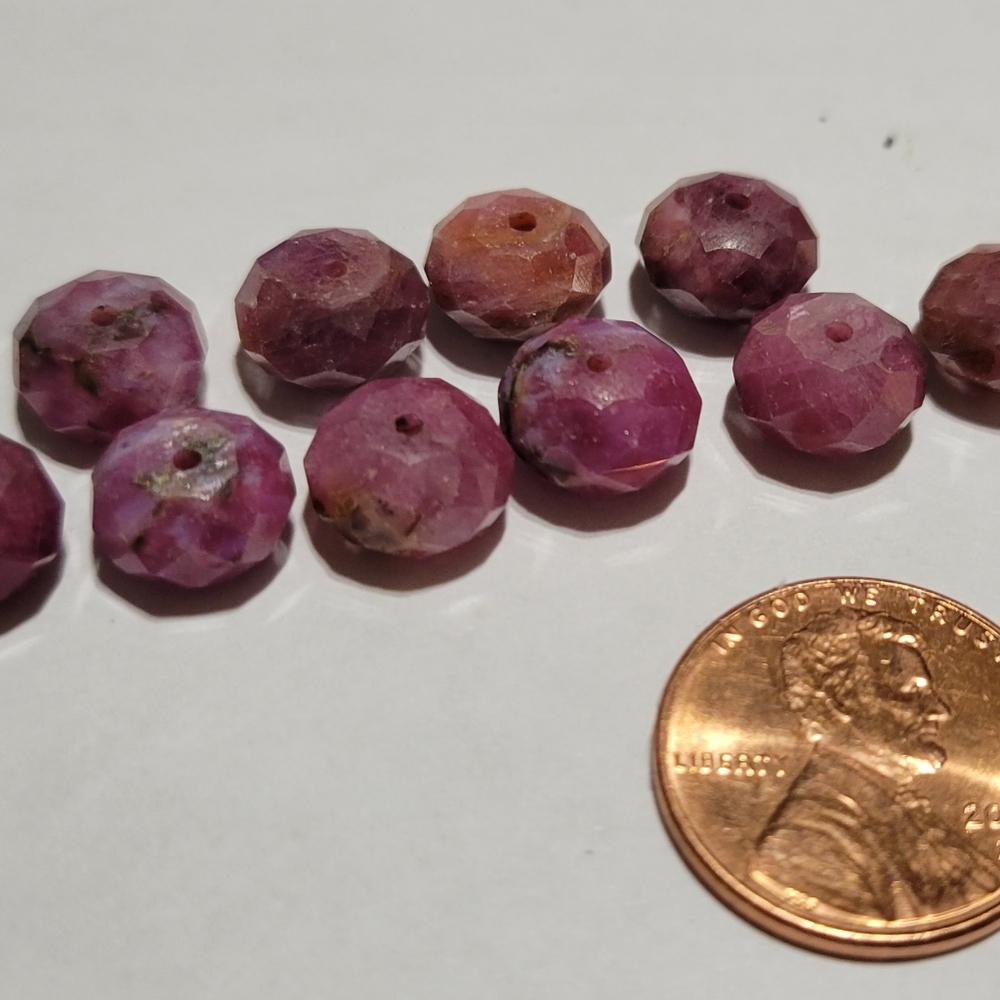 DESTASH Ruby beads - Picture 6 of 6